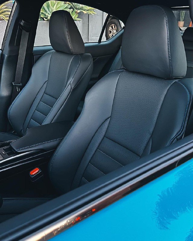 LEXUS IS 500 F-SPORT 5