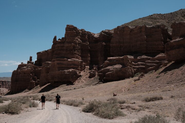 🇰🇿咖啡香氤氳的透明櫥窗┃哈薩克小攻略