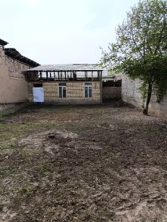 Uy sotaman keliwtirilgan xolatda