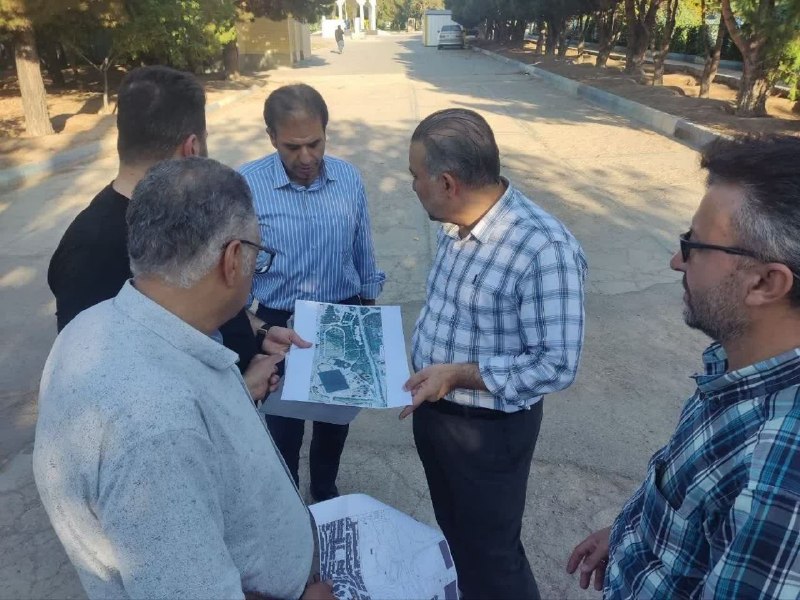 کانال محله فرهنگی تاریخی قراملک: شهردار منطقه 6 عصر امروز در ادامه بازدیدهای میدانی به همراه معاون محیط زیست و خدمات شهری، شهردار ناحیه یک، مدیر سیما، من