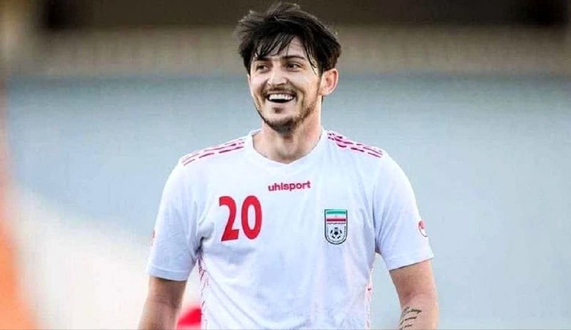 ورامین پرس: 🔴سردار آزمون به تیم ملی برمی‌گردد؟🔹عبدالکریم حسین‌زاده، معاون رئیس‌جمهور: آقای پزشکیان خودش شخصا موضوع سردار آزمون را پی
