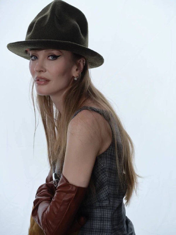 Съемка с красивейшей Натальей Давыдовой, известной как — Тетя Мотя 🌹Съемка с красивейшей Натальей Давыдовой, известной как — Тетя Мотя 🌹