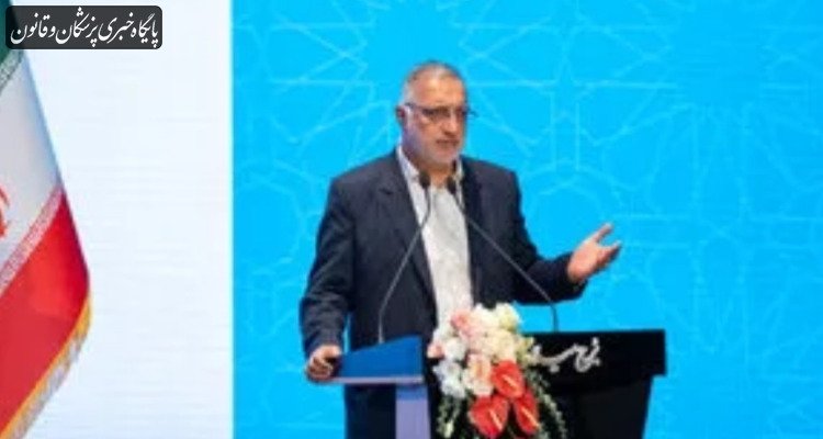 پایگاه خبری پزشکان و قانون (پالنا): 🔹 زاکانی، شهردار تهران در مراسم روز پزشک؛🔵 درصدد خلق الگویی در پایتخت هستیم▫️ شهردار تهران گفت: در تلاش هستیم در چارچوب
