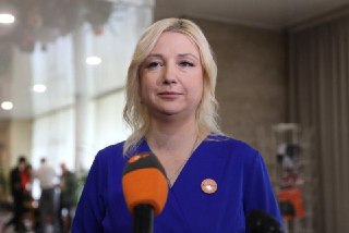 В Твери задержана политик Екатерина Дунцова, сообщает возглавляемая ею незарегистрированная партия «Рассвет».Дунцову задержали на вечере писем заключенным и увезли в полицию «для дачи объяснений». С чем связано задержание, не уточняется.Дунцова — бывший де