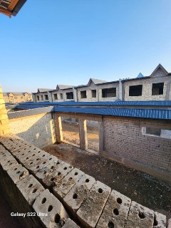 Продаётся Hi-tech (каробка)в элитной махалле 
Адрес: Лимонария или Лок