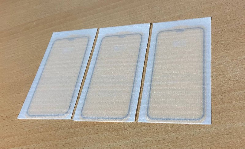 Комплект защитных стёкол для iPhone 12 mini — 3 штуки — фото 1