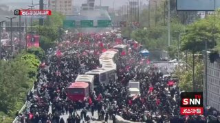בשידור חי, מיליוני המונים ליד אולם התפילה בטהרן