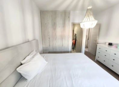 2-bed resale apartment in Apostolos Andreas, Limassol photo 3