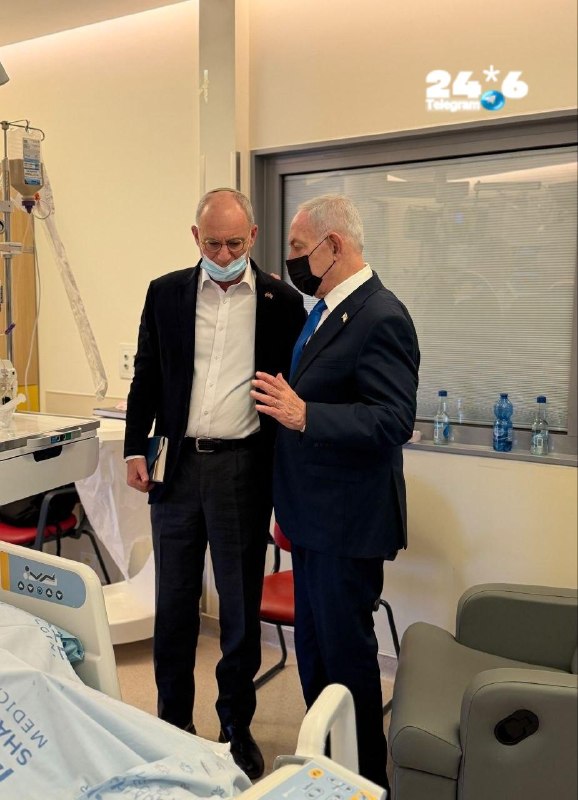 🇮🇱 Prime Minister Benjamin Netanyahu arrived at Shaare Zedek Hospital to visit the wounded warrior Neria Leiter and his family.