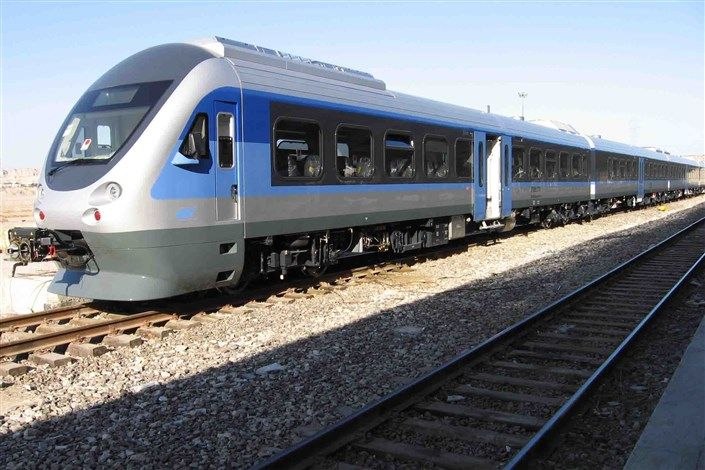 اخبار میهن صنعت: 🔴 پیش فروش بلیت‌ قطارهای مسافری شهریور از دوشنبه🔹پیش فروش بلیت‌ قطارهای مسافری برای بازه زمانی یکم تا ۳۱ شهریورماه ( مسی