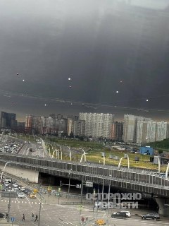 Москва и Подмосковье попали под массированную атаку беспилотников  ▪️Силы ПВО сбили за ночь 555 украинских дронов, сообщили в Минобороны; ▪️В общей сложности на подлете к Москве сбито около 180 беспилотников, работа ПВО продолжается, написал Собянин; ▪️Пос