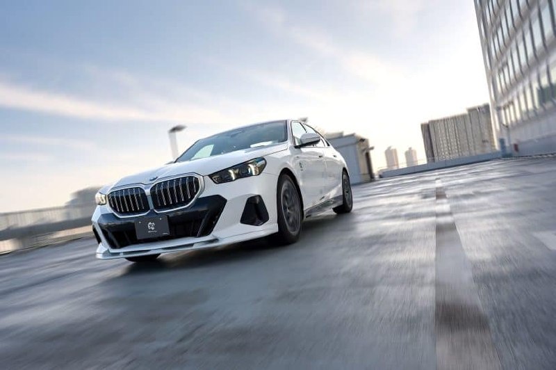 Спойлер для G60 5 Series, который на самом деле проектировали для G90 M5 — японц