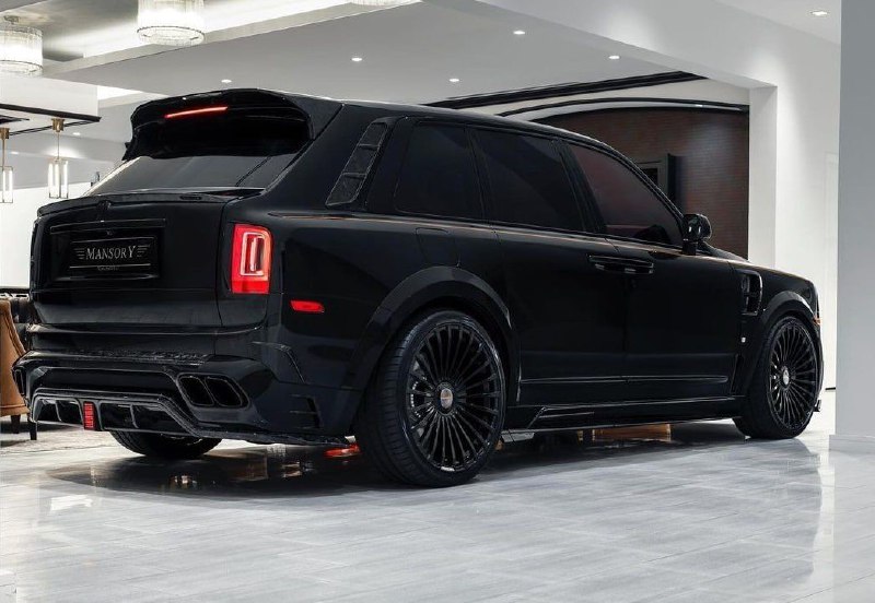 Тюнинг-ателье Mansory сделало Rolls-Royce Cullinan по индивидуальному заказу Tiësto 3