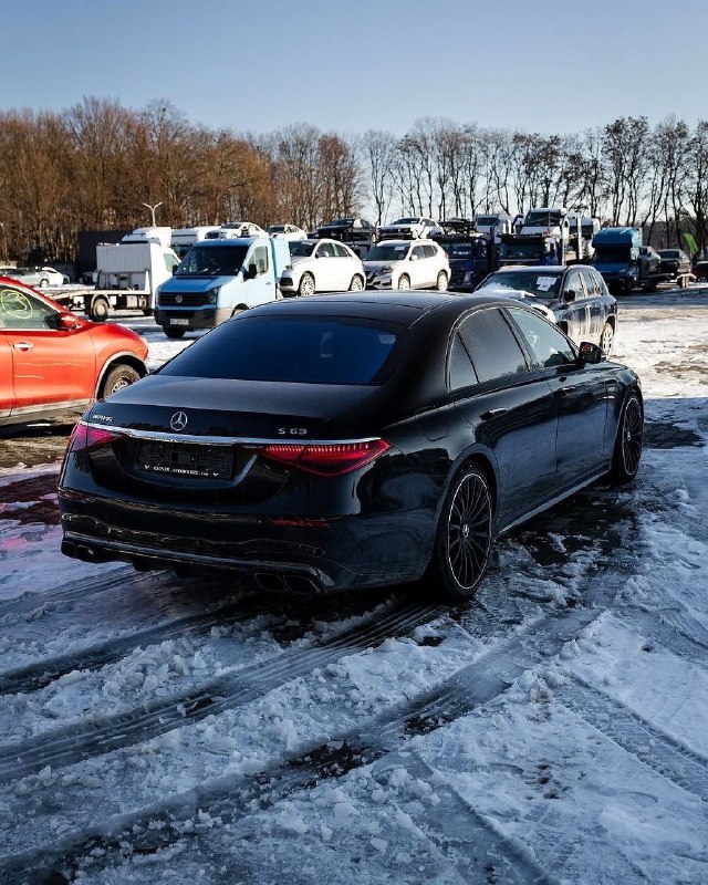 Mercedes-AMG S 63 E Performance 9