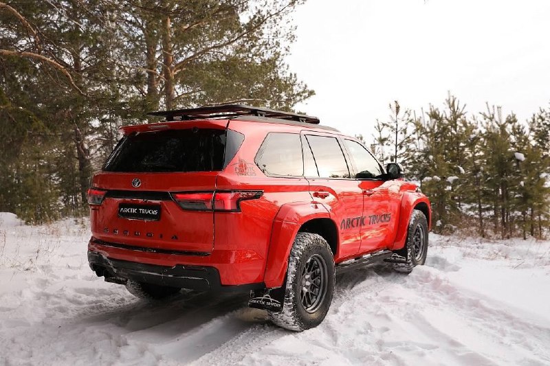 Toyota Sequoia от Arctic Trucks 3