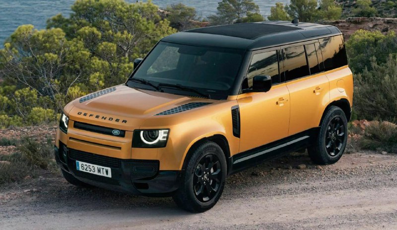 Land Rover Defender получил спецверсию в честь курортного острова Ибицы