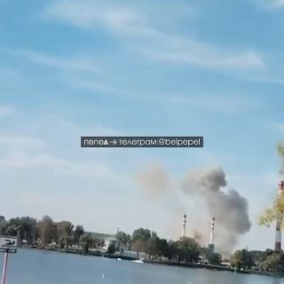 Rocket fire is reported in Belgorod. Several salvo's and explosions are heard. Russian air defense is also active.