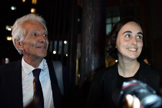 ⚡️ Судья Ольга Величко удовлетворила ходатайство следователя о мере пресечения для Лидии Мониавы — запрет определенных  действий. Не арест  Что именно просили запретить следователи:  — выход на улицу после 20 часов (можно с 8 до 20) — запрет на общение со…