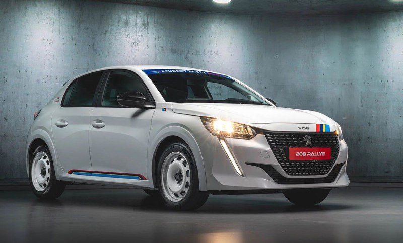 Хэтчбек Peugeot 208 получил спортивную версию в ретро-стиле