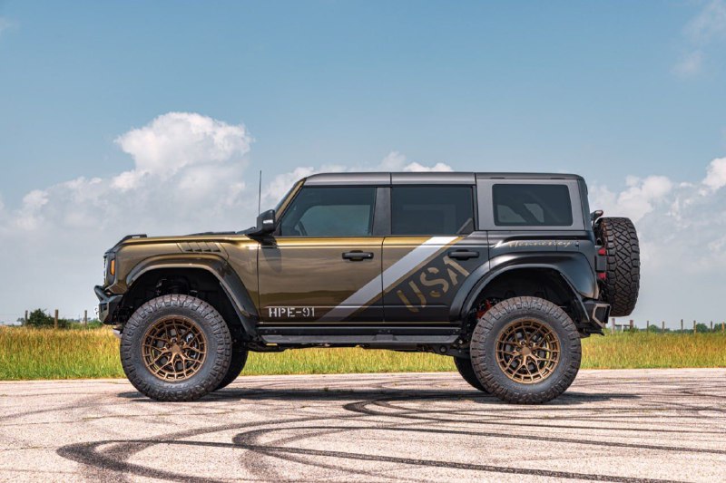 Hennessey сделала спецверсии Ford Bronco Raptor и F-150 Raptor в честь дня независимости США 5