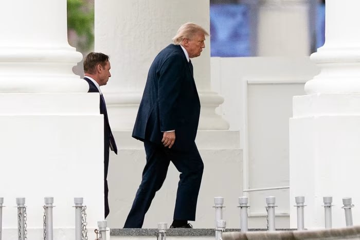 ️🇺🇸🇮🇷 Ynet: נשיא ארה"ב דונלד טראמפ מתייעץ באופן פרטי עם עוזרים בכירים לגבי סיום רשמי של המלחמה בת ששת ה…