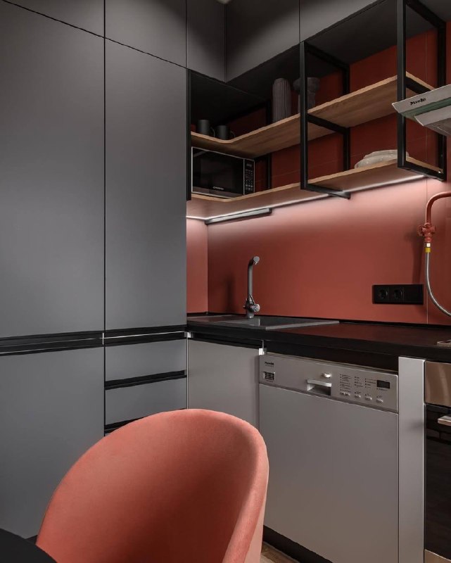 Реализация небольшой кухни в 7 кв.м. Дизайн Jeeva Design - изображение 1 - реализация, небольшой, кухни