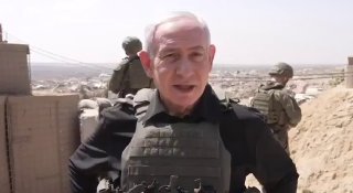 נתניהו במהלך ביקור בעזה: "אנחנו שולטים ב-60% מהרצועה, ויש לנו עוד מה לעשות. אתמול תפסנו את ראש השב"כ של חמא…