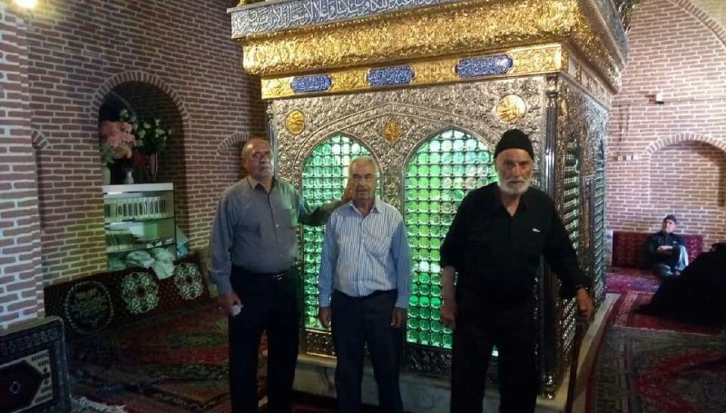 کانال کریلیان - KARILIAN: مکان" امامزاده محمد از فرزندان امام جعفر صادق(ع). (( روستای کندوان،میانه))روحشان شاد ، یادشان گرامی🖤https://t.me/KARILIA