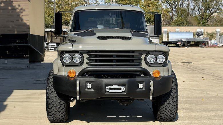 Представлен 1000-сильный Dodge Power Wagon, на постройку которого ушло 5 машин 1