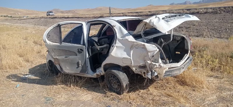 صدای دلفان: واژگونی خودرو تیبا در محور اصلی نورآباد به کرمانشاهقطع برق و عدم ارتباط با اورژانس ۱۱۵🔸خوشبختانه این حادثه تلفات جانی ند