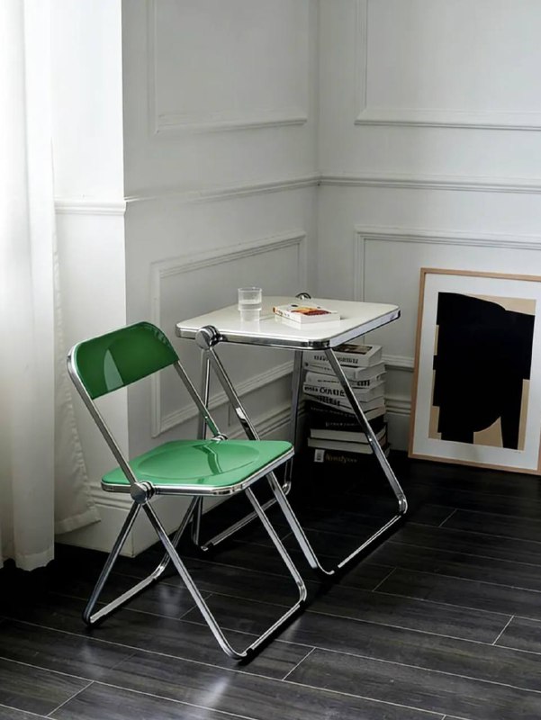 Какой красивый глубокий зеленый цвет стула Такой стул подходит даже для маленьких квартир, потому что он складывается и штабелируется. Ссылка Pleas... - изображение 2 - telegram, view, какой