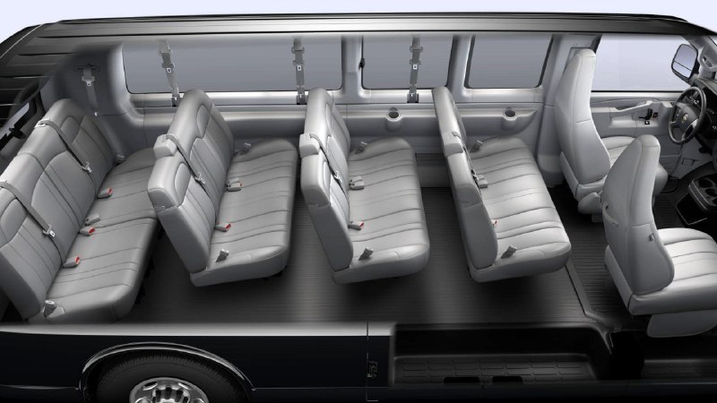 Chevrolet Express остаётся в строю с 1995 года 3