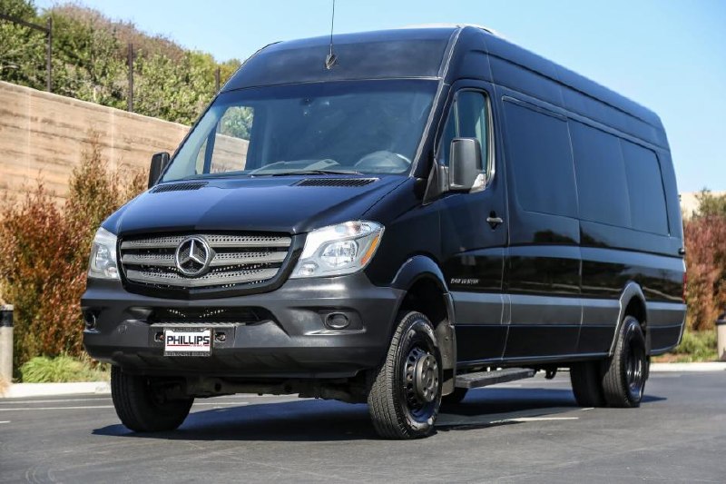 🚐✨ Что значит «Executive Edition» в мире коммерческих фур? Фактически – это пол