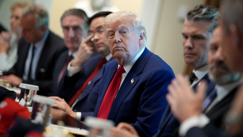 Honey, Trump shrunk the economy! And the lying coward is still blaming Biden. | Opinion