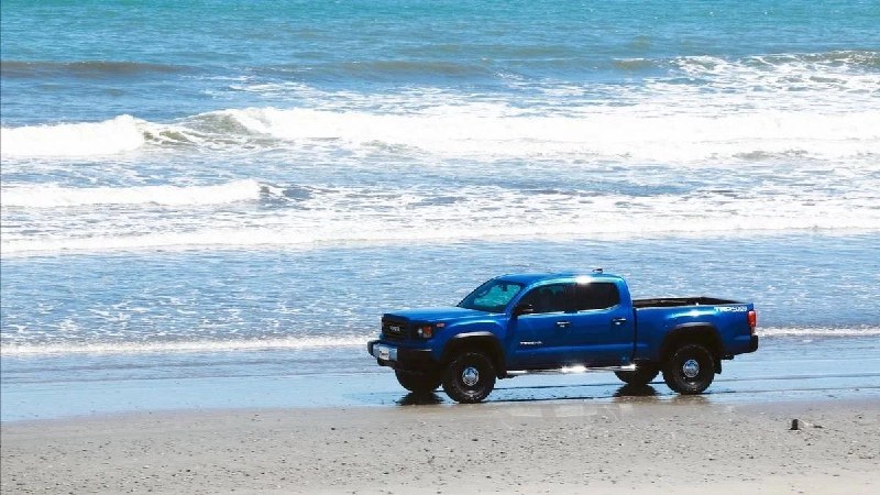Японские тюнеры создали ретро-обвес для Toyota Tacoma 3