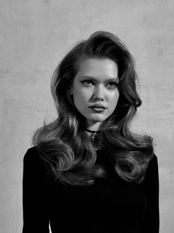 Гайз, предупреждаю!Уже завтра открою возможность попасть на онлайн-курс по проф. укладкам и работе с париками.Это курс для мастеров по волосам, визажистов, стилистов — всех, кто хочет создавать востребованные в 2025 году укладки. Программа создана так, чтобы ученик даже с 0 мог сделать нужную укладку. И, конечно, будем разбирать алгоритм и способы продвижения в профессии.Что сделать, чтобы поток клиентов и доход стали больше 🤘🏻Как это будет: всем, кто регистрировался на интенсив, напишет моя помощница и предложит присоединиться к курсу. Кто пришел именно на интенсив, вы можете просто написать об этом. Все строго по желанию.Жду завтра 🌹Гайз, предупреждаю!Уже завтра открою возможность попасть на онлайн-курс по проф. укладкам и работе с париками.Это курс для мастеров по волосам, визажистов, стилистов — всех, кто хочет создавать востребованные в 2025 году укладки. Программа создана так, чтобы ученик даже с 0 мог сделать нужную укладку. И, конечно, будем разбирать алгоритм и способы продвижения в профессии.Что сделать, чтобы поток клиентов и доход стали больше 🤘🏻Как это будет: всем, кто регистрировался на интенсив, напишет моя помощница и предложит присоединиться к курсу. Кто пришел именно на интенсив, вы можете просто написать об этом. Все строго по желанию.Жду завтра 🌹