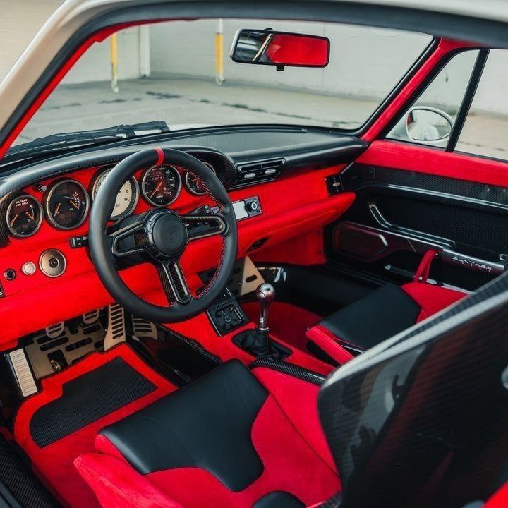 Porsche 911 Gunther Werks 400R Sport Touring 3