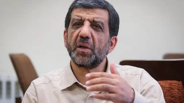 خبرپو: 🔸 ضرغامی خطاب به ترامپ: پیرزن رو از تاکسیخالی نترسون!👈 برای نمایش مطلب اینجا کلیک کنید@khabarpu