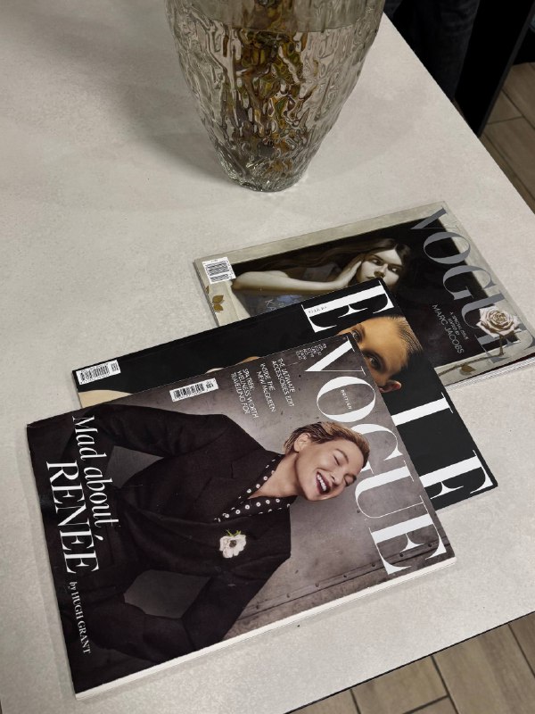 Завтра встречаемся тут, в гостях у моего старого друга и коллеги, амбассадора бренда Maria Nila — Кирилла Брюховетского🫶🏻Дорогие клиенты, спустя 8 месяцев разлуки, мы наконец-то пострижемся ❤️‍🩹Завтра встречаемся тут, в гостях у моего старого друга и коллеги, амбассадора бренда Maria Nila — Кирилла Брюховетского🫶🏻Дорогие клиенты, спустя 8 месяцев разлуки, мы наконец-то пострижемся ❤️‍🩹