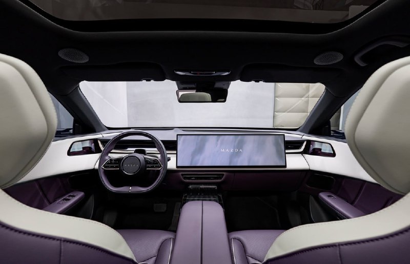 В Европе официально представили новую Mazda CX-6e 5