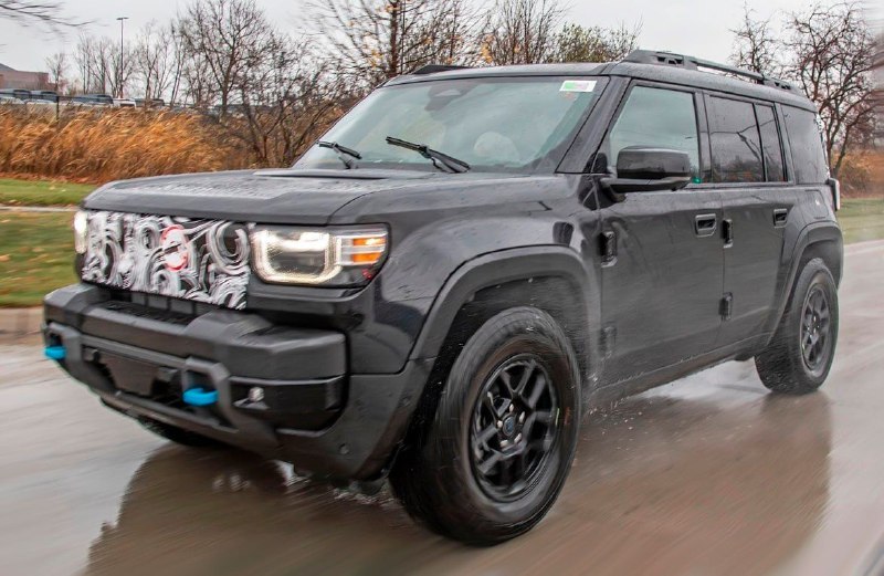 Jeep готовит брутальный электрический внедорожник Recon