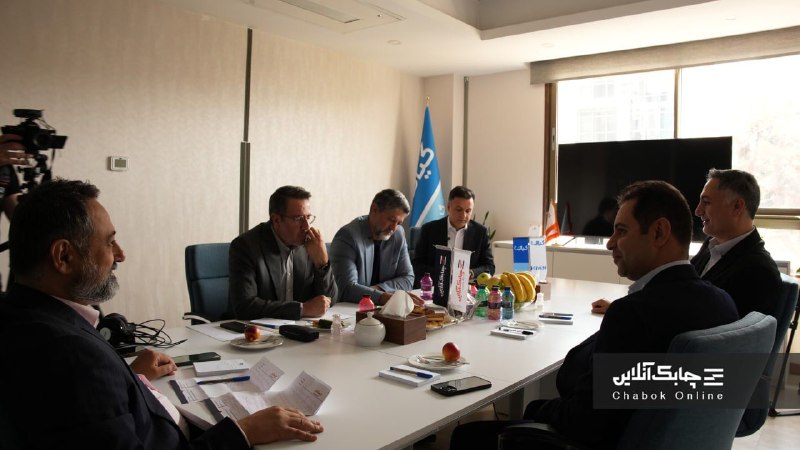 چابک آنلاین: 🌀میزگرد بررسی رابطه تحول دیجیتال ومشتری مداری در صنعت لیزینگ برگزارشد🔸️میزگرد بررسی"رابطه تحول دیجیتال با مشتری مداری در
