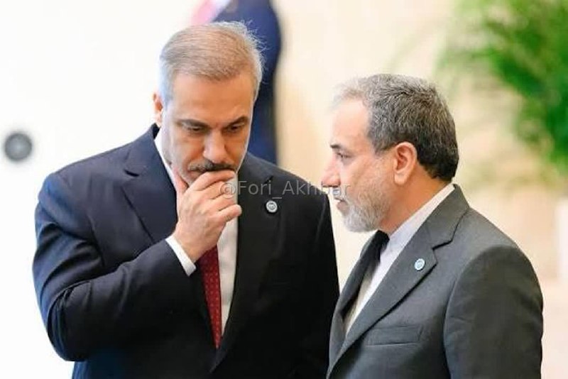 اخبار فوری ایران و جهان: 🇹🇷 🇺🇸 🇮🇷یک منبع دیپلماتیک ترکیه اعلام کرد هاکان فیدان، وزیر خارجه ترکیه در تماس با عباس عراقچی درباره تلاش‌ها برای بازگش