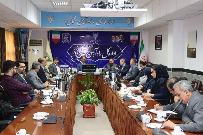روابط عمومی دانشگاه صنعتی نوشیروانی بابل: 💢انعقاد تفاهم نامه همکاری میان دانشگاه صنعتی نوشیروانی بابل و اداره کل راه آهن شمال ۱ 🔹 در راستای اجرای قانون جهش تولید 