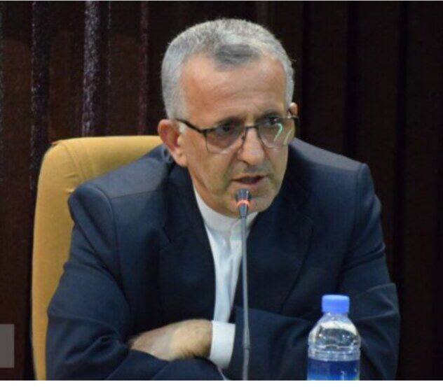 دیپلماسی و اندیشه سیاسی: چهار روز پیش، دوست سی ساله ام، اسماعیل بابایی راغب، اهل روستای آبشینه همدان و رئیس نمایندگی وزارت خارجه در همدان دار فان