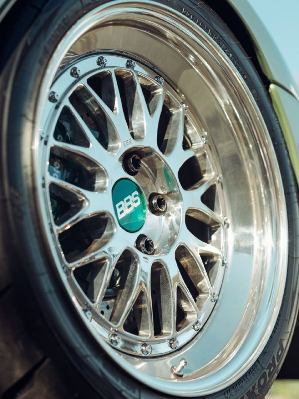Toyota Supra MK4 – Millennium Jade 8