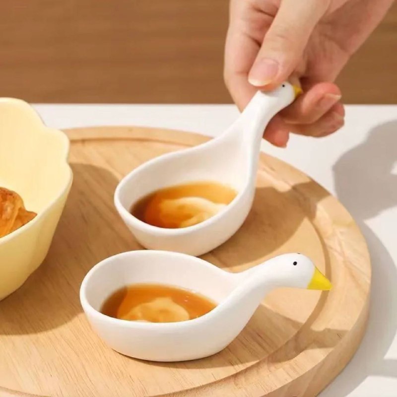 Соусник Лебедь как изюминка стола Он не только украсит стол, но и будет практичен в нём можно подавать соусы, уксус, орехи или небольшие закуски. Э... - изображение 3 - telegram, view, соусник