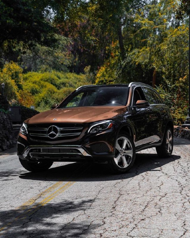 У новых Mercedes-Benz GLC могут вылетать стекла