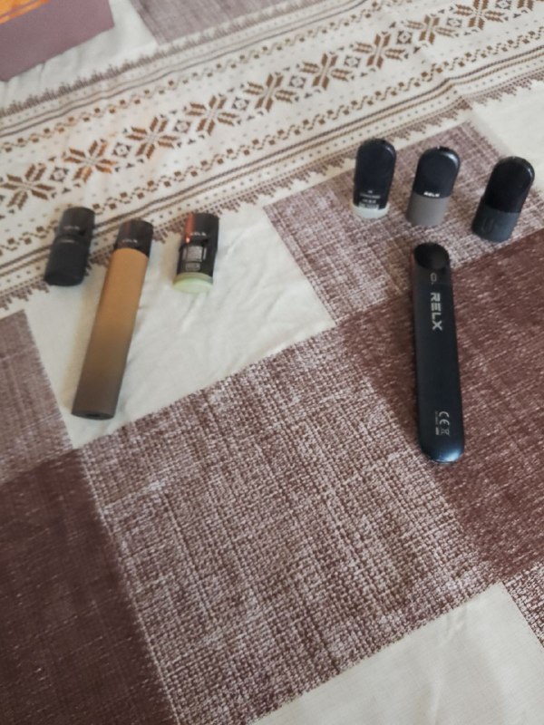 Айкос 75лар белый айкос 50лар электронной сигарет 40лар офисные стулья новый 40лар мишки 10лар клавя — фото 1