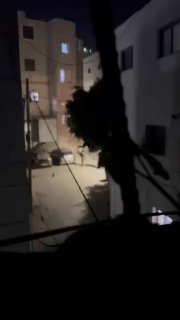 חלק מכוחות הכיבוש מסתערים על מחנה אל-פאוואר, דרומית לחברון.